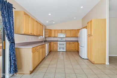 014_Kitchen