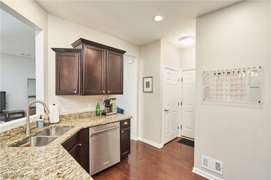 4042 Gardiner Run, Copley, OH 44321 - photo 4