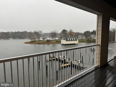 622 Oyster Bay Place unit 302, Solomons, MD 20688 - photo 2