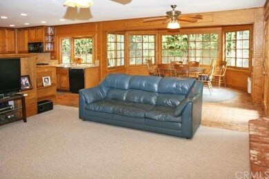 Family Room, Giant Breakfast Nook, & Kitchen
