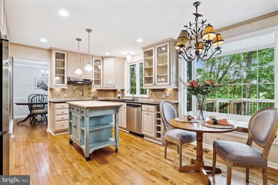 15539 Barrington Place, Dumfries, VA 22025 - photo 2