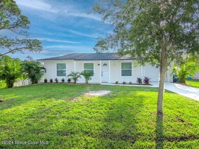 813 Santo Domingo Ave SW, Palm Bay, FL 32908 - photo 2
