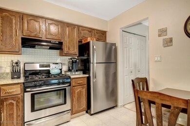 17-Kitchen