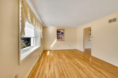 13 Mashpee Cir, Northborough, MA 01532 - photo 4