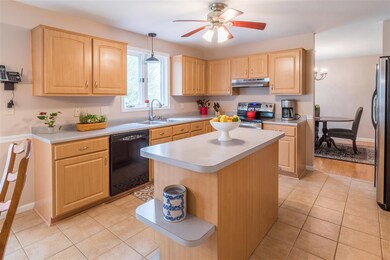 42 Mallard Point, MerriMacK, NH 03054 - photo 3