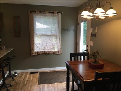 Alternate view of entrance area.