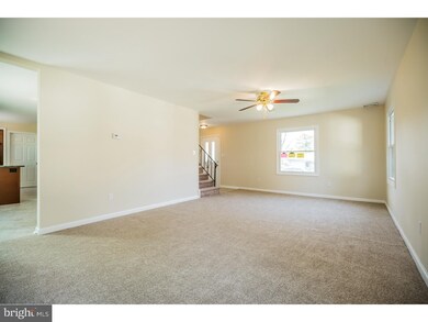 142 Pheasant Ln, Willingboro, NJ 08046 - photo 4