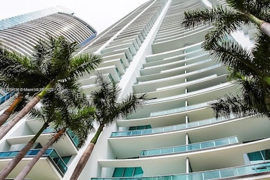 900 Biscayne Blvd unit 3501, Miami, FL 33132 - photo 2