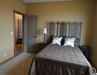 5311 SW Timber Ridge Ln, Topeka, KS 66610 - photo 7