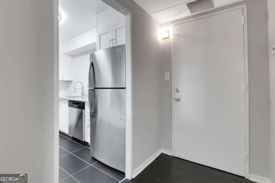 Slaton Manor unit 809, Atlanta, GA 30305 - photo 5