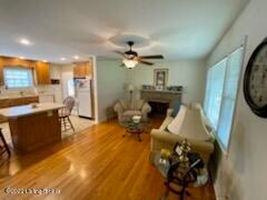 9337 Fairground Rd, Louisville, KY 40291 - photo 6