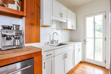 112 Berkshire St unit 3, Cambridge, MA 02141 - photo 4