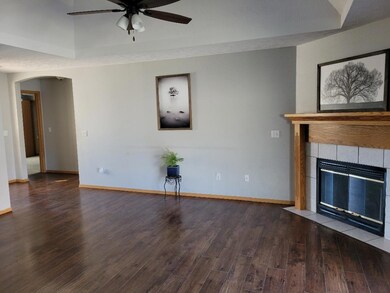 1135 W Almond Ct, Nixa, MO 65714 - photo 4