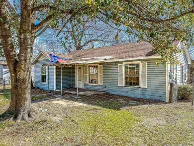 1629 W 10th Ave, Corsicana, TX 75110 - photo 3
