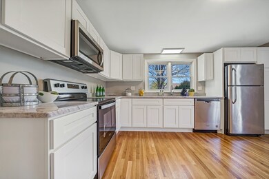 7 Larkin Ln, Salem, MA 01970 - photo 3