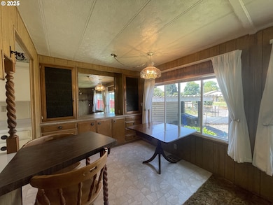 32814 E Dixon St, Eugene, OR 97408 - photo 4