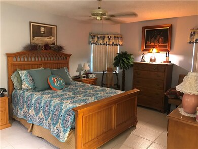 Owners quarters complete with full bath, walk in c