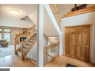 Classic 2-story foyer with closet, impressive tran