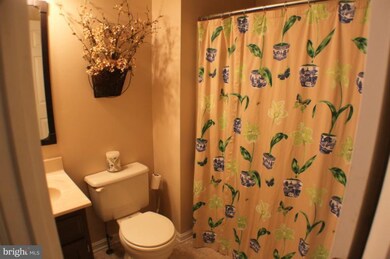 6506 Forest Grove Dr, Fredericksburg, VA 22407 - photo 5