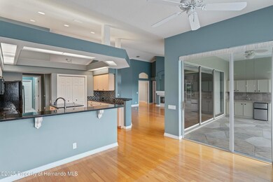 019 Breakfast Nook