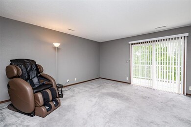 Sliding glass doors to deck.