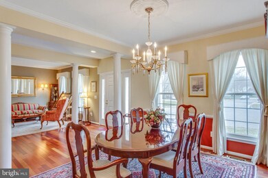 8914 Cross Chase Cir, Lorton, VA 22079 - photo 7