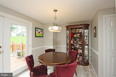 2152 Cedar Barn Way, Windsor Mill, MD 21244 - photo 4