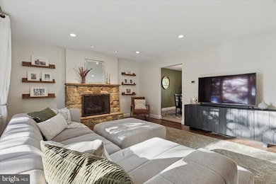 1 Kershaw Ave, Doylestown, PA 18901 - photo 5