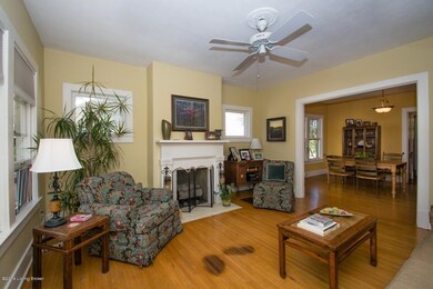 1529 Goddard Ave, Louisville, KY 40204 - photo 7