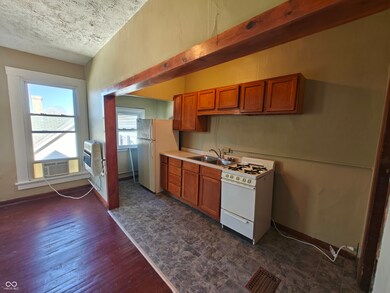 202 E Taylor St unit 1, Shelbyville, IN 46176 - photo 3