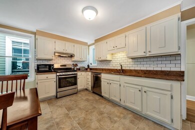 106 Franklin St unit 2, Brookline, MA 02445 - photo 6