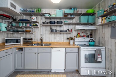4252 Langley CT-14