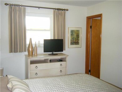 1155 Fordham Rd, Columbus, OH 43224 - photo 6