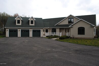 1524 Hamlin Hwy, Lake Ariel, PA 18436 - photo 3