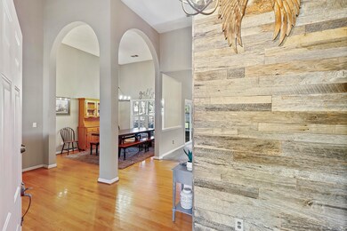 Reclaimed Barn Wood Entry