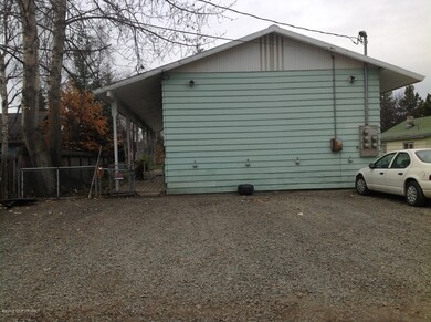 Latouche alley parking