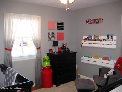 9412 Plumwood Rd, Louisville, KY 40291 - photo 7