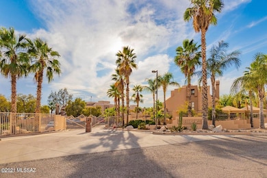 5675 N Camino Esplendora unit 1102, Tucson, AZ 85718 - photo 2