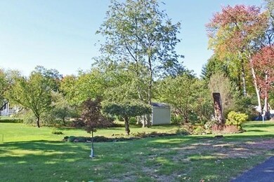 100 Bungalow Ave, Greenfield, MA 01301 - photo 3