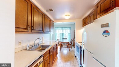 9009 Bonham Cir, Manassas, VA 20110 - photo 7