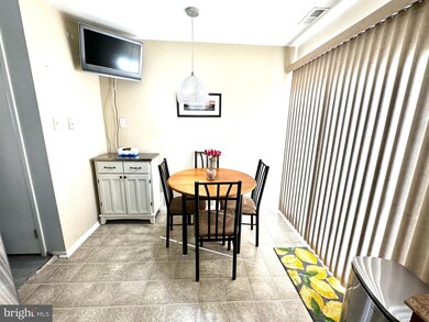 630 Foxton Ct unit 630, West Deptford, NJ 08051 - photo 7