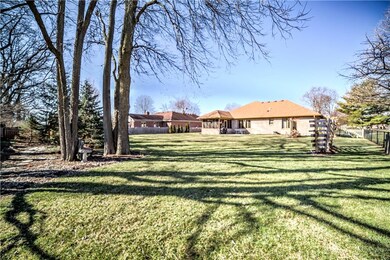 1645 Dale Dr, Plainfield, IN 46168 - photo 2