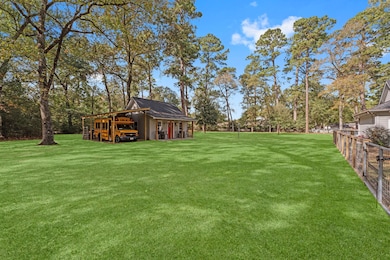 15456 Bedford Ln, Conroe, TX 77384 - photo 3