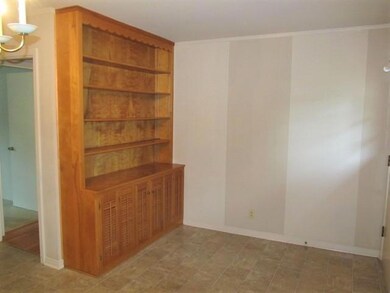 305 Dow Dr, Shelbyville, TN 37160 - photo 7