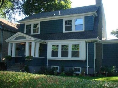 20 Blue Hills Pkwy, Milton, MA 02186 - photo 2