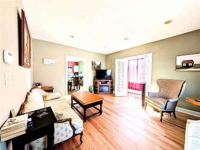 123 W Loyalhanna St unit SST, Ligonier, PA 15658 - photo 7