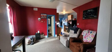 Unit 1 Living:Dining