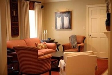 62 Parsons St unit 62, West Newton, MA 02465 - photo 2