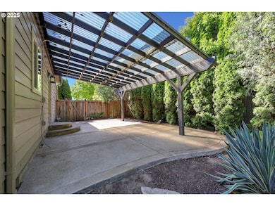 3435 Meadow View Dr, Eugene, OR 97408 - photo 6