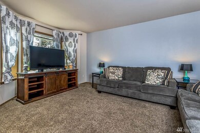 10701 247th St E, Graham, WA 98338 - photo 4